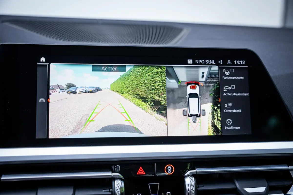 330i 258pk M-Sport Org.NL|Pano|H/K|HuD|360°|Trekhaak|Memory|Laser|Carplay|Elek-A.klep|NAP