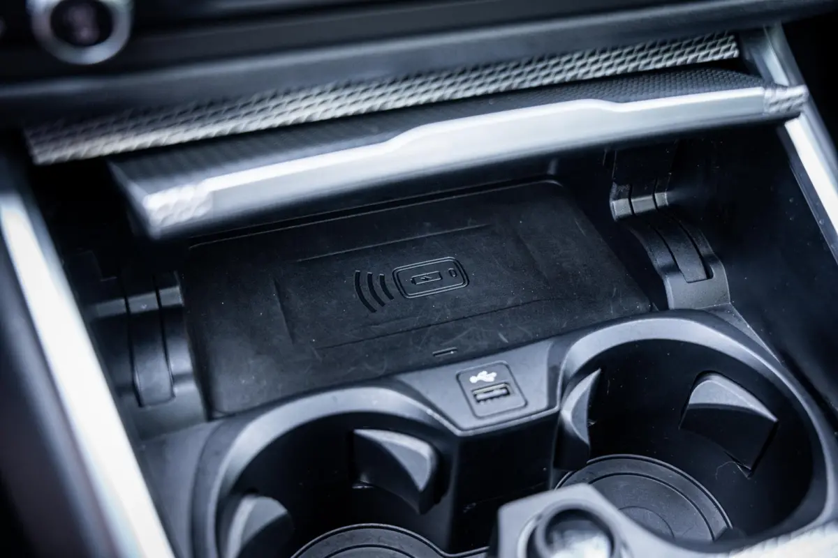 330i 258pk M-Sport Org.NL|Pano|H/K|HuD|360°|Trekhaak|Memory|Laser|Carplay|Elek-A.klep|NAP