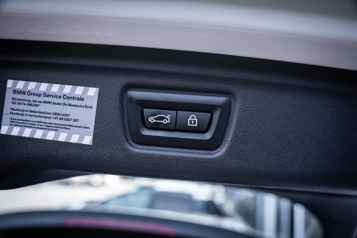 330i 258pk M-Sport Org.NL|Pano|H/K|HuD|360°|Trekhaak|Memory|Laser|Carplay|Elek-A.klep|NAP