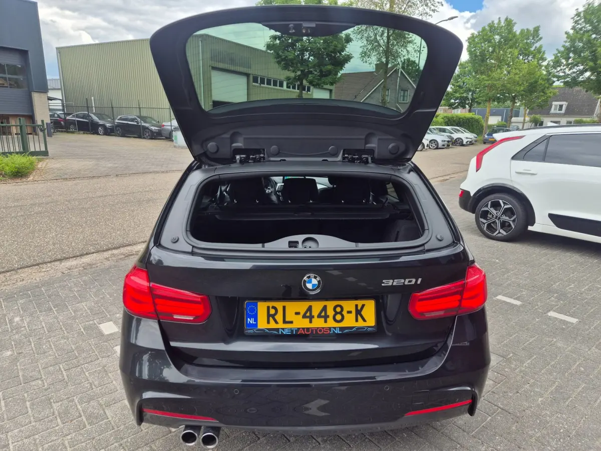 320i M Sport B48 6WB Apple CarPlay Trekhaak Shadowline GR Navi Touch Angle 320i Corporate Lease High Executive