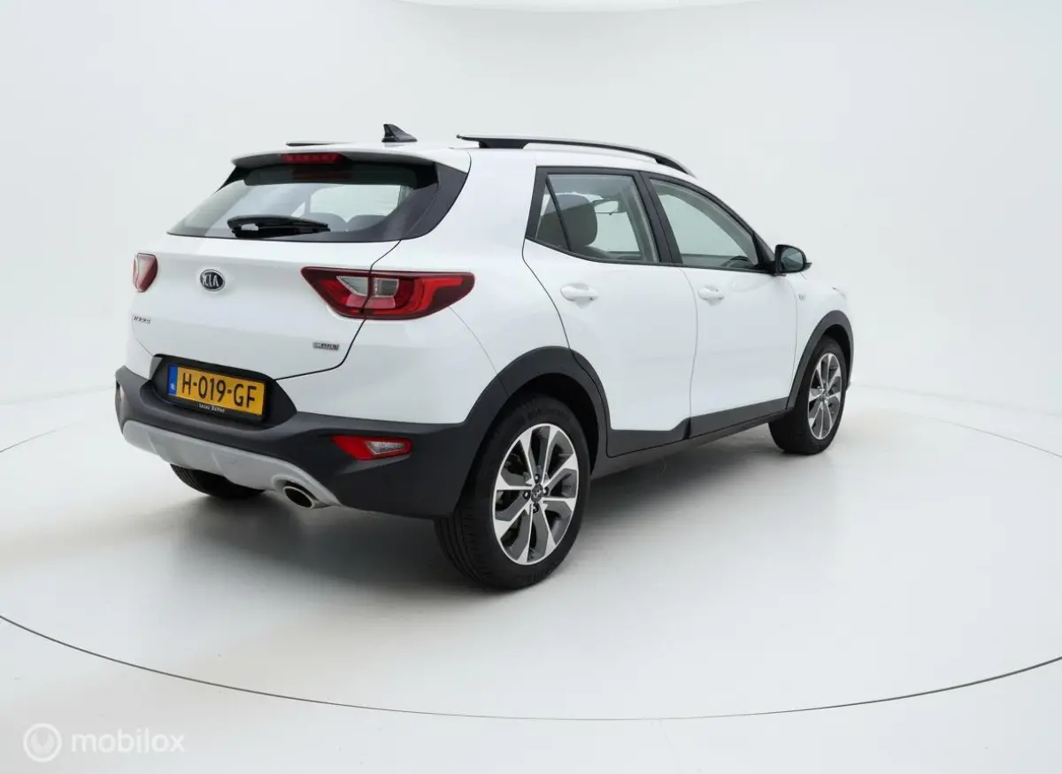 1.0 T-GDi DynamicLine | CarPlay | Navigatie | Camera | Slechts 21.893 km! | NAP | NL AUTO