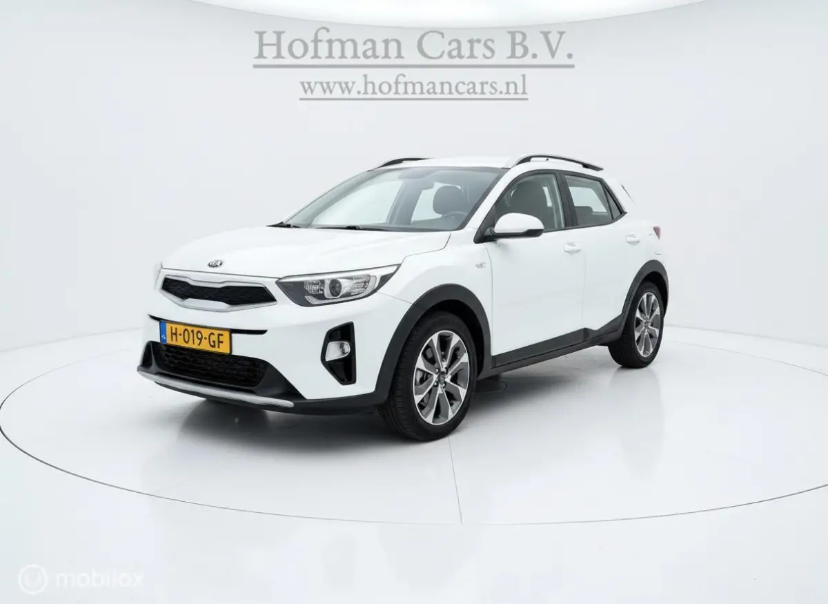 1.0 T-GDi DynamicLine | CarPlay | Navigatie | Camera | Slechts 21.893 km! | NAP | NL AUTO