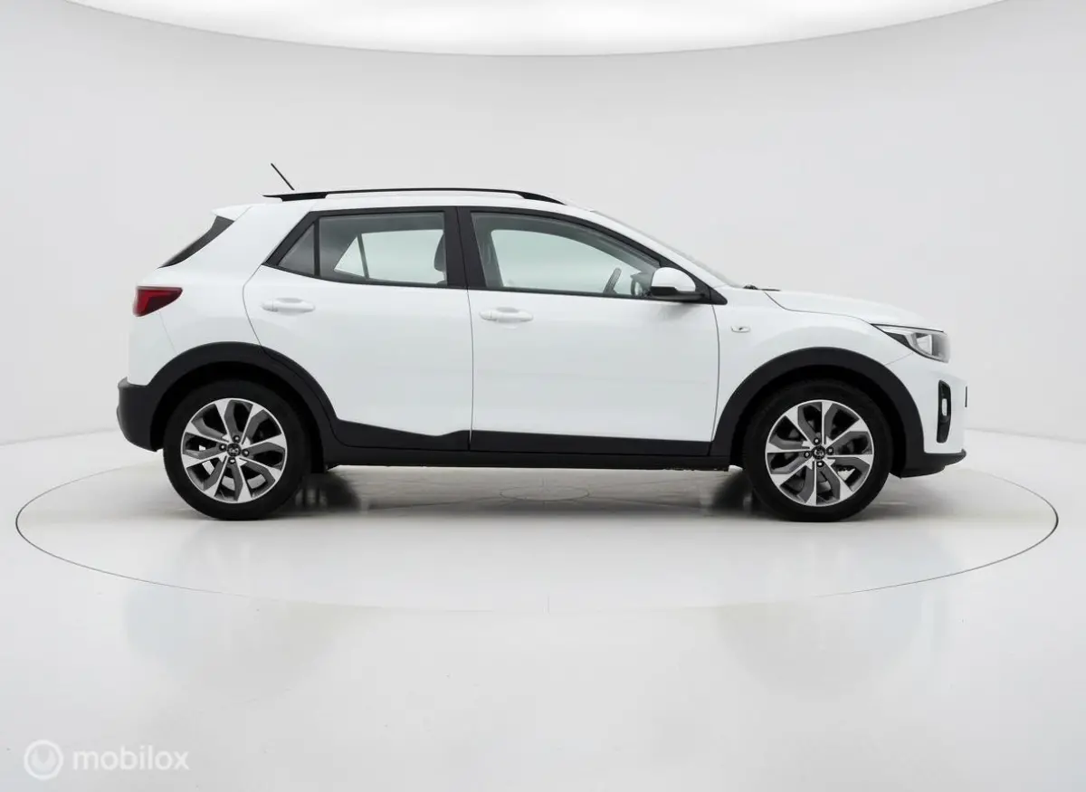 1.0 T-GDi DynamicLine | CarPlay | Navigatie | Camera | Slechts 21.893 km! | NAP | NL AUTO