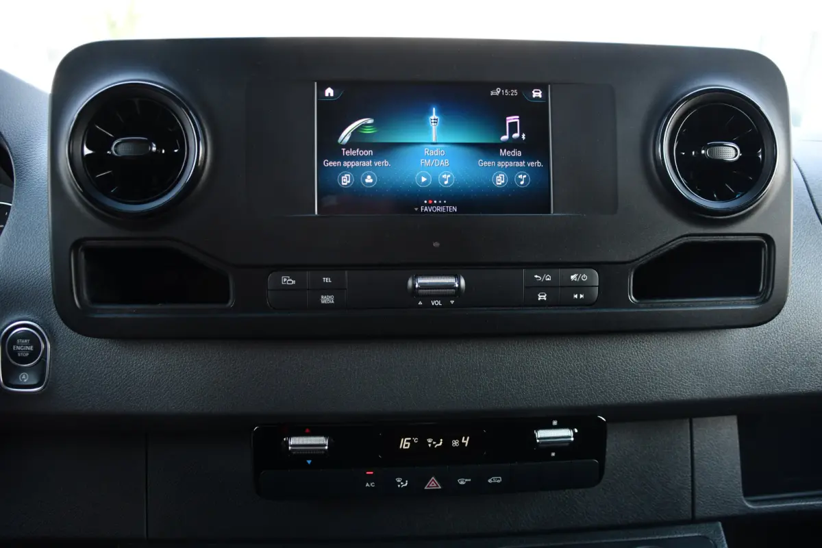 315 1.9 CDI L2H1 RWD PB Edition Camera, Cruise, Carplay, 150pk, Sensoren, Automaat, LED, Multimedia, Airco, Uniek!