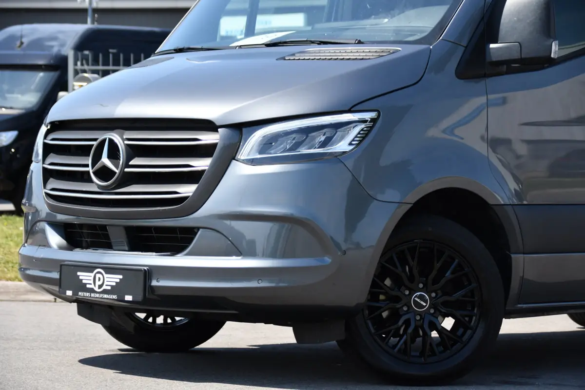 315 1.9 CDI L2H1 RWD PB Edition Camera, Cruise, Carplay, 150pk, Sensoren, Automaat, LED, Multimedia, Airco, Uniek!