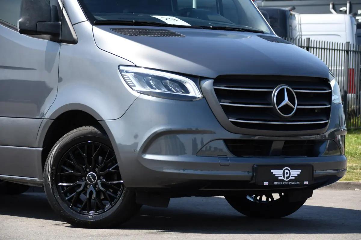 315 1.9 CDI L2H1 RWD PB Edition Camera, Cruise, Carplay, 150pk, Sensoren, Automaat, LED, Multimedia, Airco, Uniek!