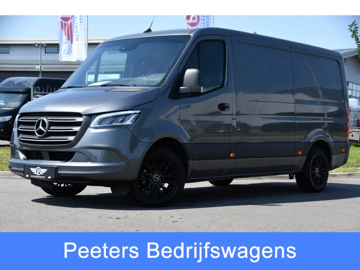 315 1.9 CDI L2H1 RWD PB Edition Camera, Cruise, Carplay, 150pk, Sensoren, Automaat, LED, Multimedia, Airco, Uniek!