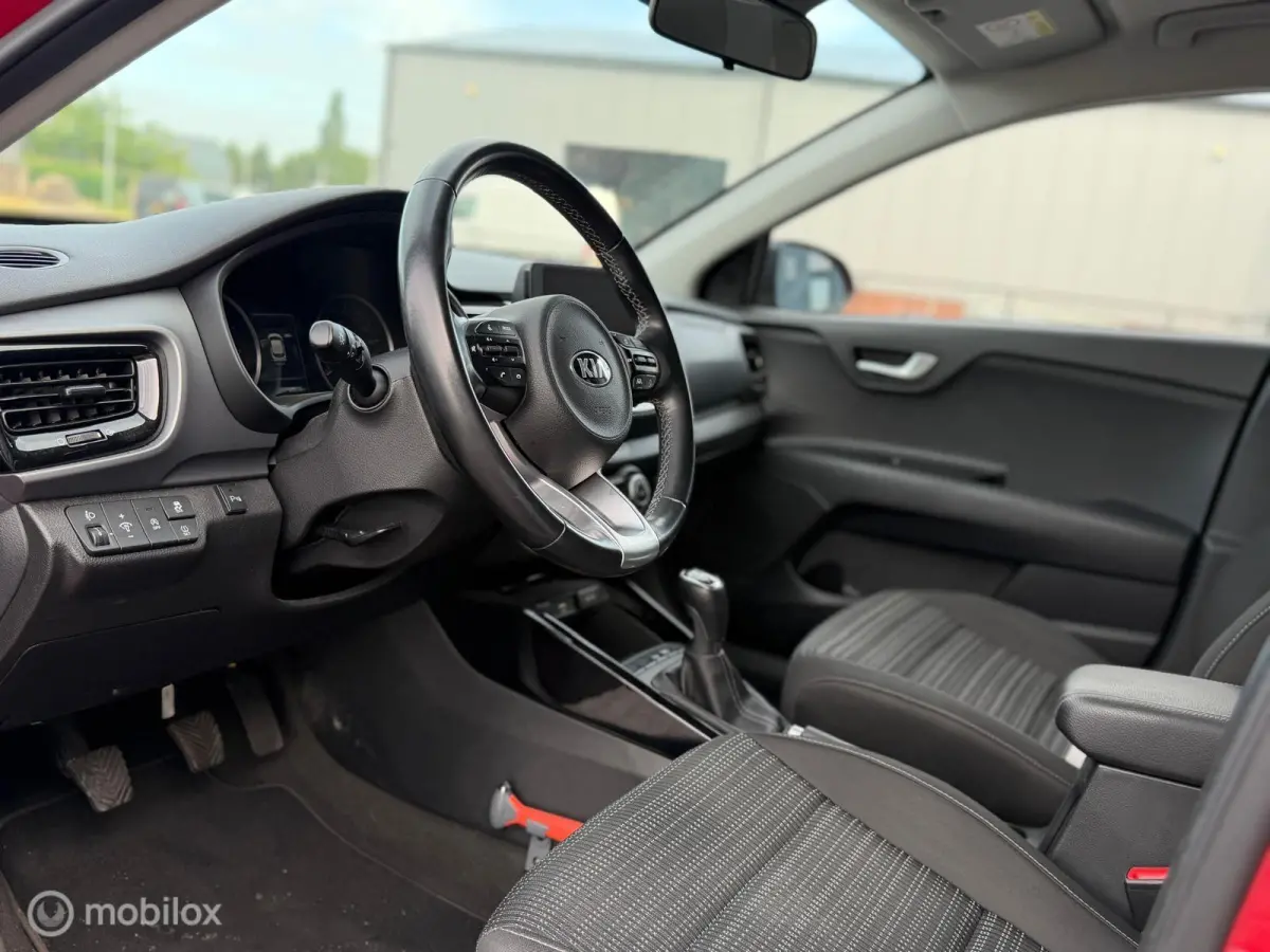 1.0 T-GDi MHEV | DynamicLine | Mild Hybrid | CarPlay | Camera | Trekhaak | NAP | Incl. BTW
