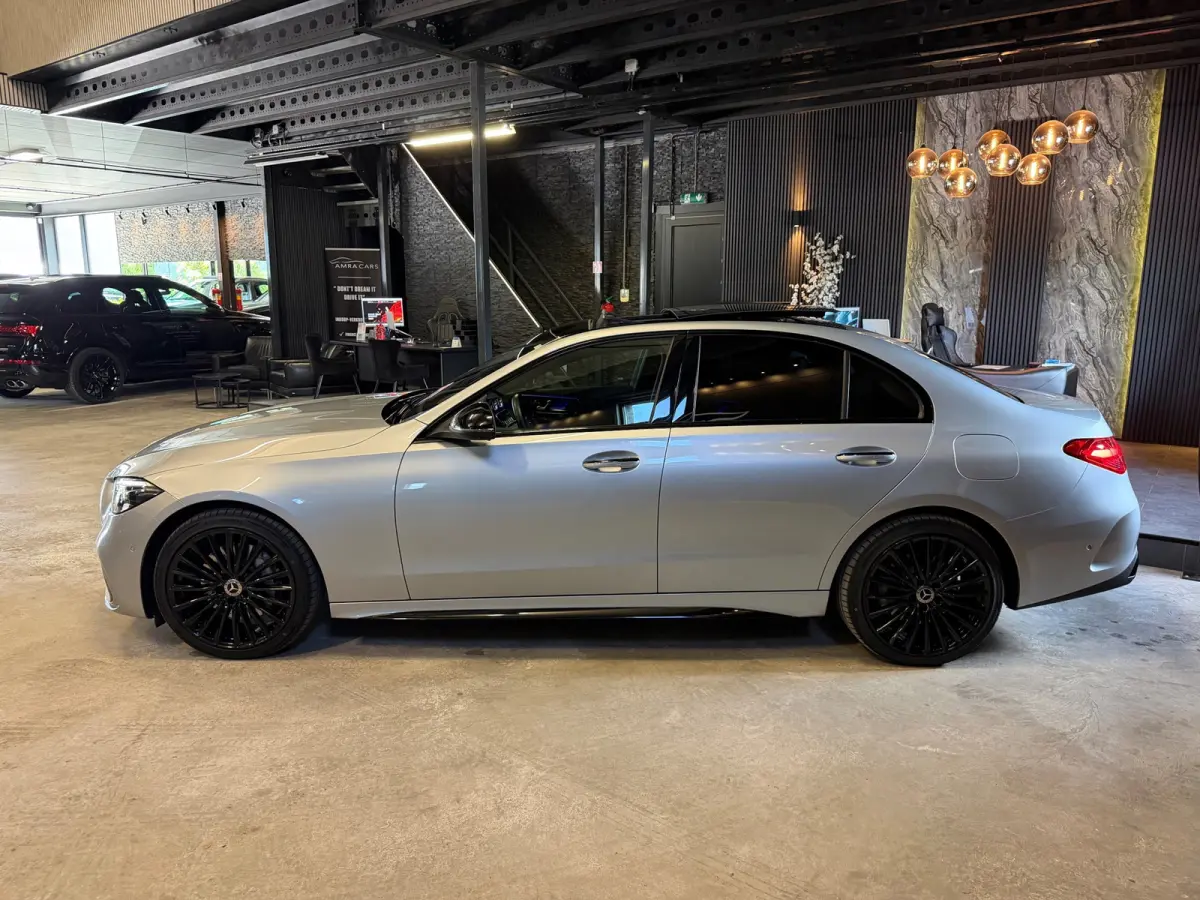 300 e AMG|PANO|MEMORY|BURMESTER|FULL OPTIONS
