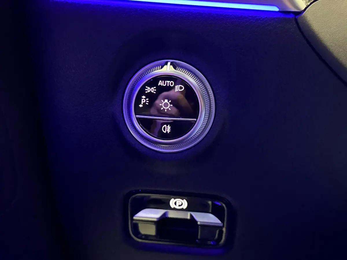 300 e AMG|PANO|MEMORY|BURMESTER|FULL OPTIONS