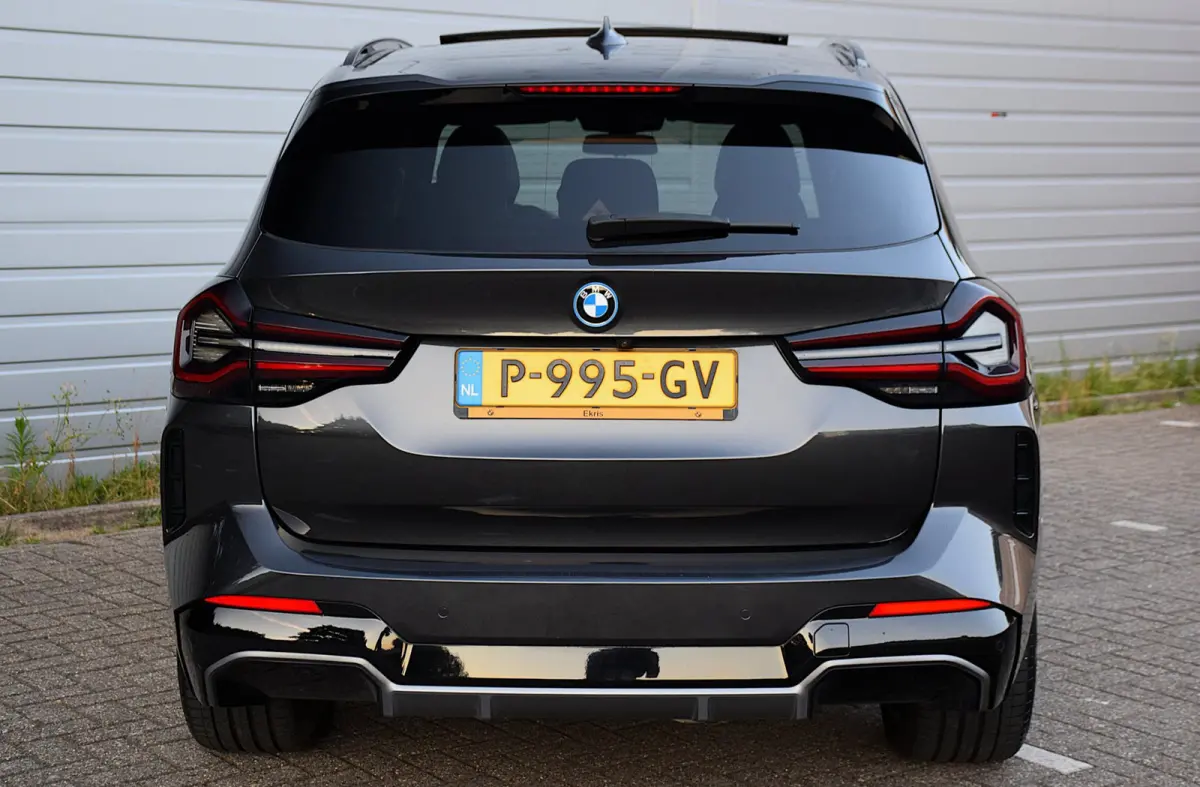 High Executive 80 kWh*M-Pakket*Pano*Head-up*360Cam*Trekhaak*Enz
