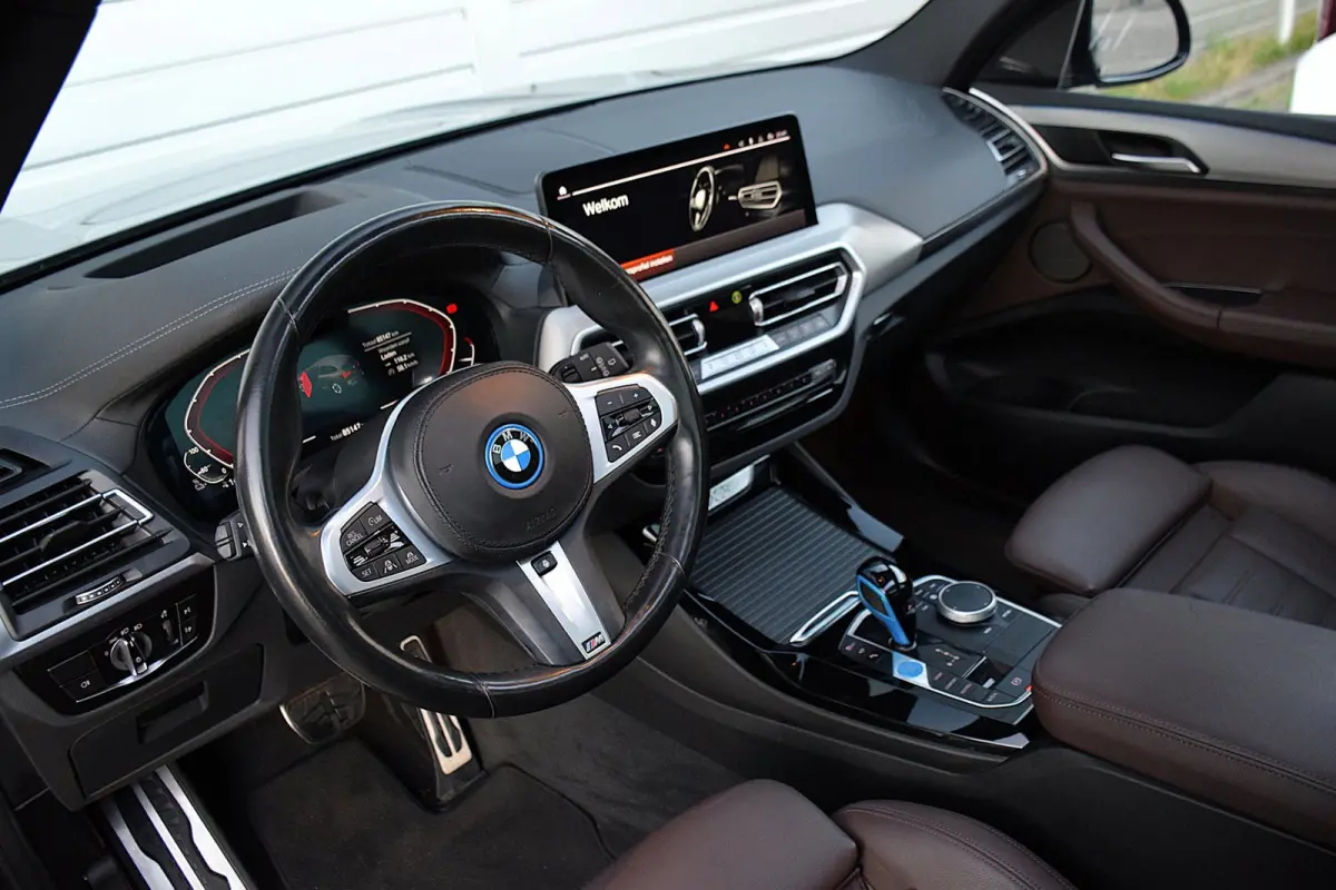 High Executive 80 kWh*M-Pakket*Pano*Head-up*360Cam*Trekhaak*Enz