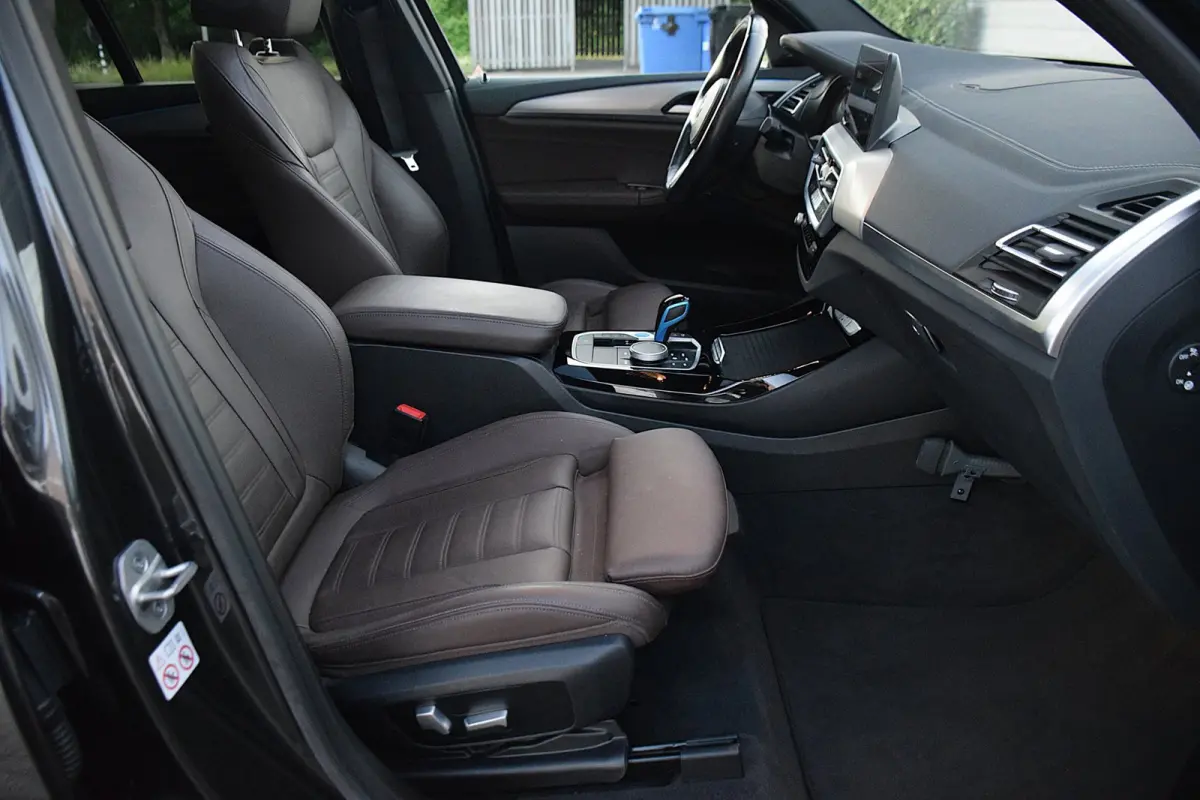High Executive 80 kWh*M-Pakket*Pano*Head-up*360Cam*Trekhaak*Enz