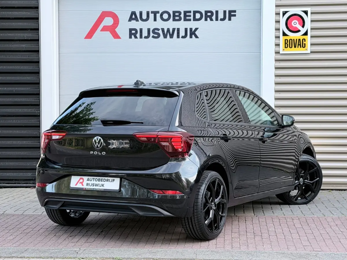 1.0 TSI Life Business Keyless/AppleCarPlay