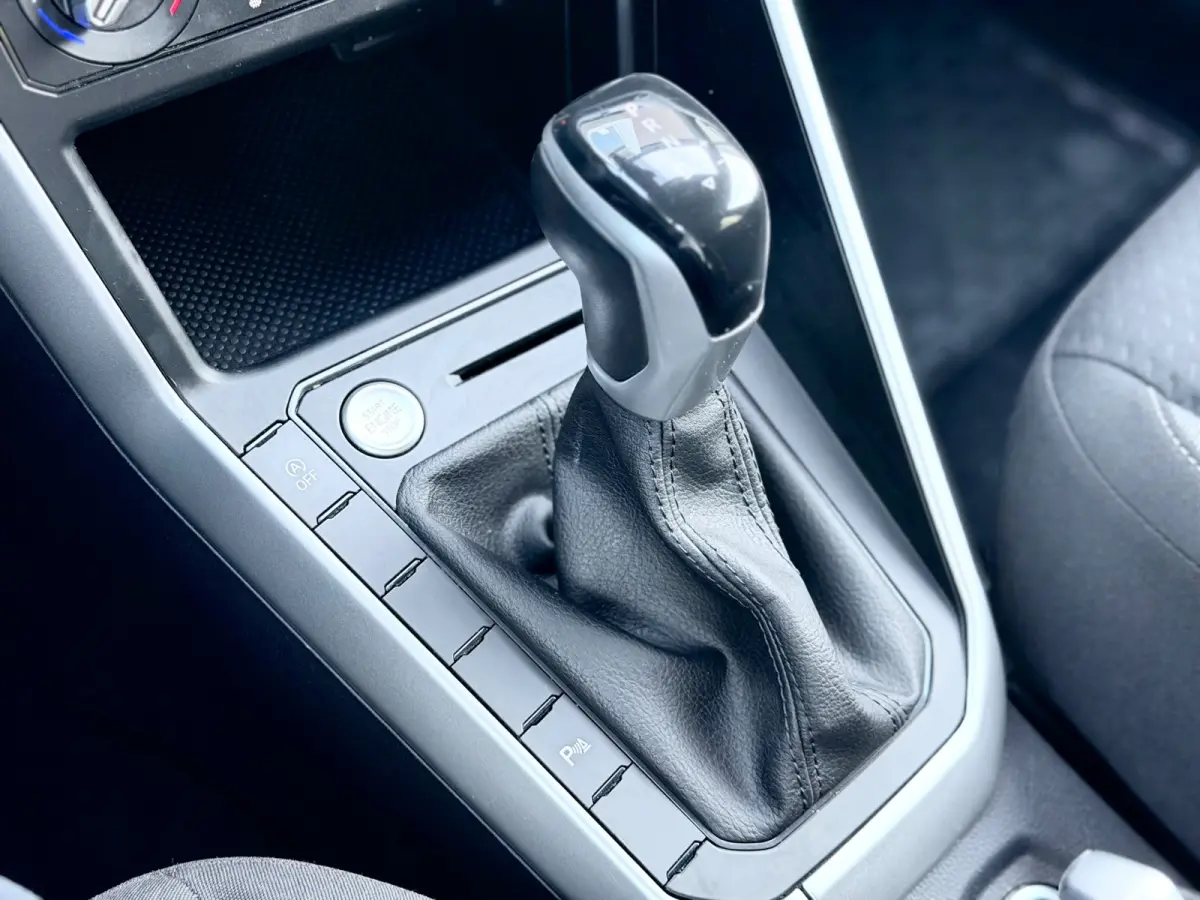 1.0 TSI Life Business Keyless/AppleCarPlay