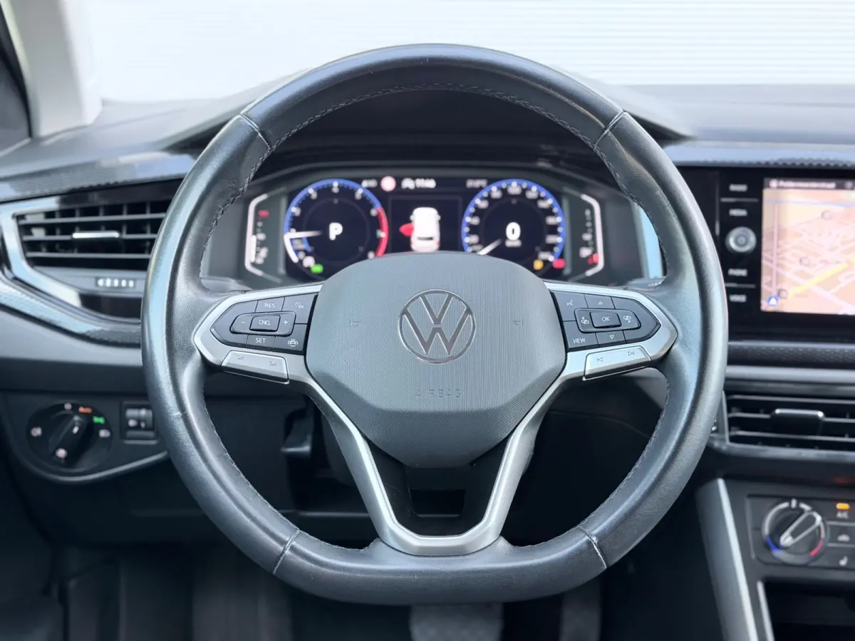 1.0 TSI Life Business Keyless/AppleCarPlay