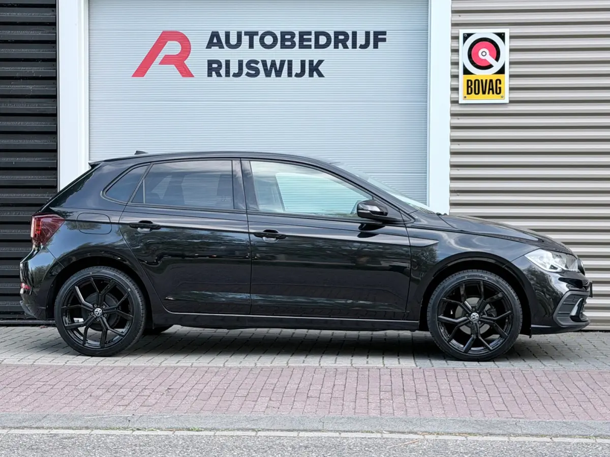 1.0 TSI Life Business Keyless/AppleCarPlay