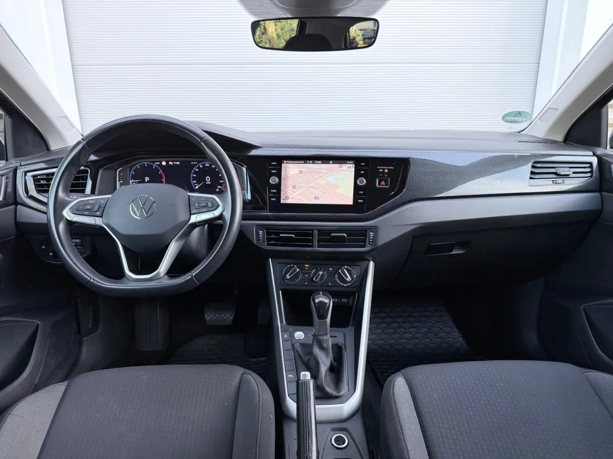 1.0 TSI Life Business Keyless/AppleCarPlay