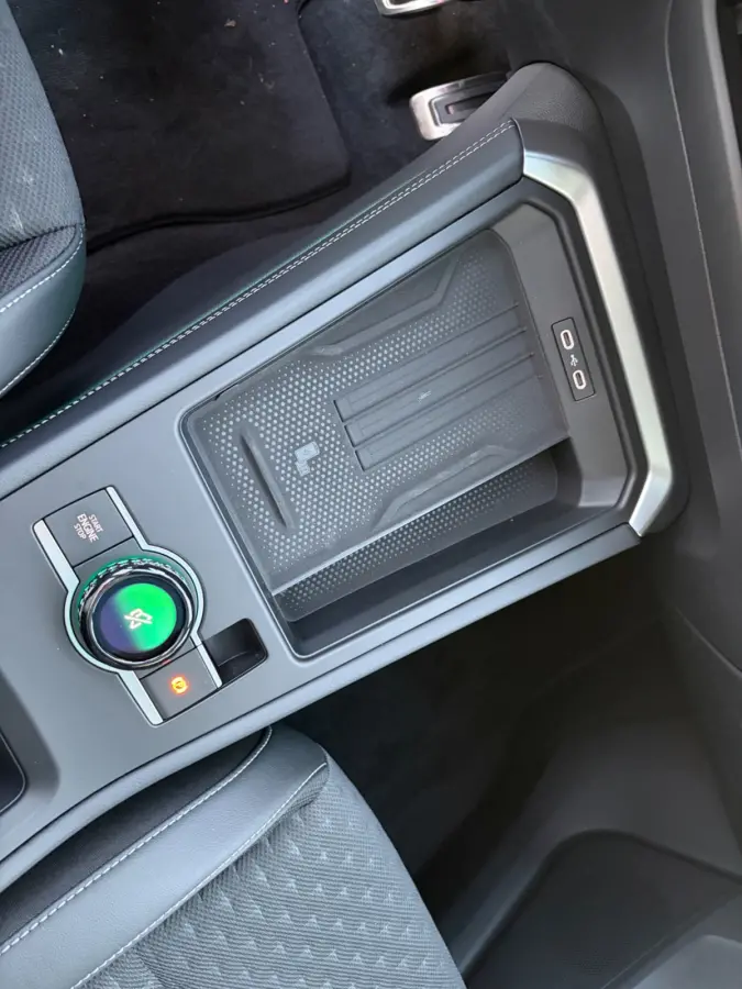 1.5 eTsi R-Line First Edition | Nieuw model | 360 | CarPlay |Pano