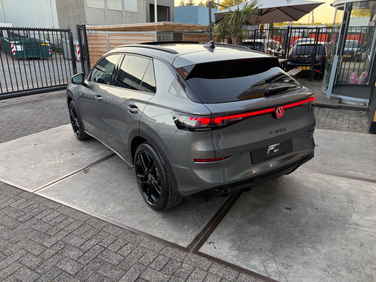 1.5 eTsi R-Line First Edition | Nieuw model | 360 | CarPlay |Pano