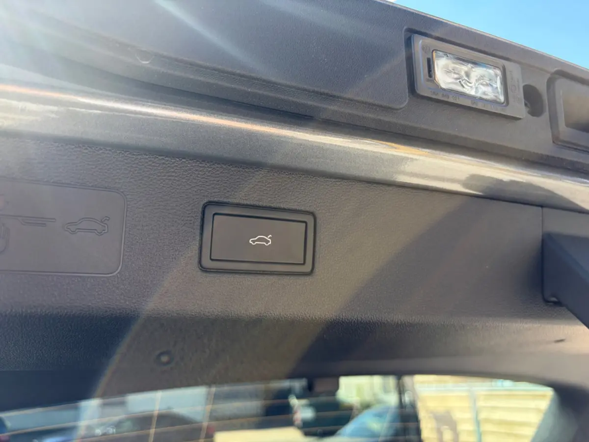 1.5 eTsi R-Line First Edition | Nieuw model | 360 | CarPlay |Pano