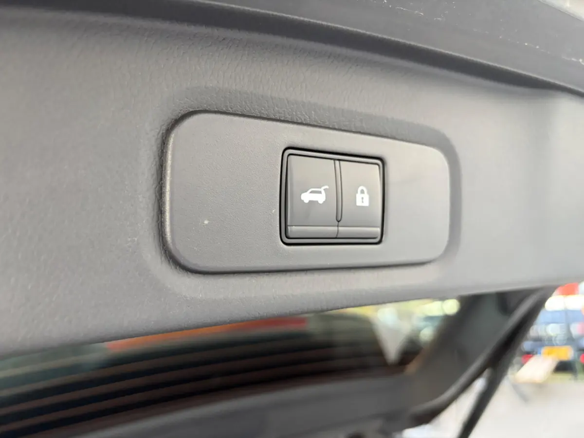 1.3 MHEV Xtronic Tekna Plus