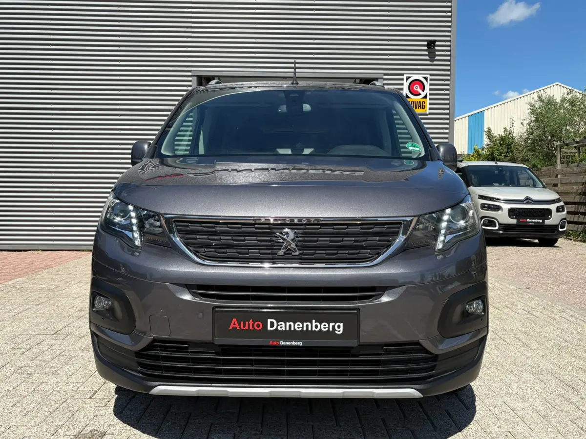 1.2 Puretech Allure PANO, NIEUWE-DISTRIBUTIE,GARANTIE