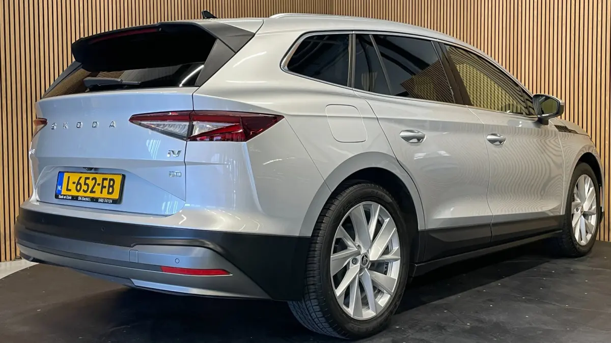 60|90% SOH|1/2 LEDER|APPLE CARPLAY|ANDROID AUTO|NAVIGATIE|CAMERA|CLIMATE+CRUISE CONTROL|NL-AUTO|NAP|1 EIG|INCL.BTW|