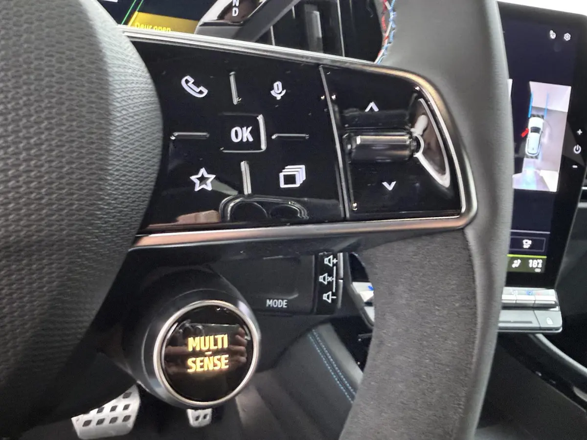 esprit Alpine full hybrid E-Tech 200 | Pack privilège |