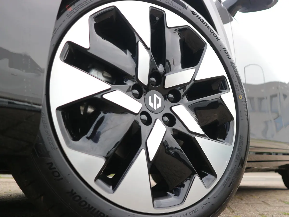 ProMax Design 67.1 kWh 360 Camera / 482 km actieradius
