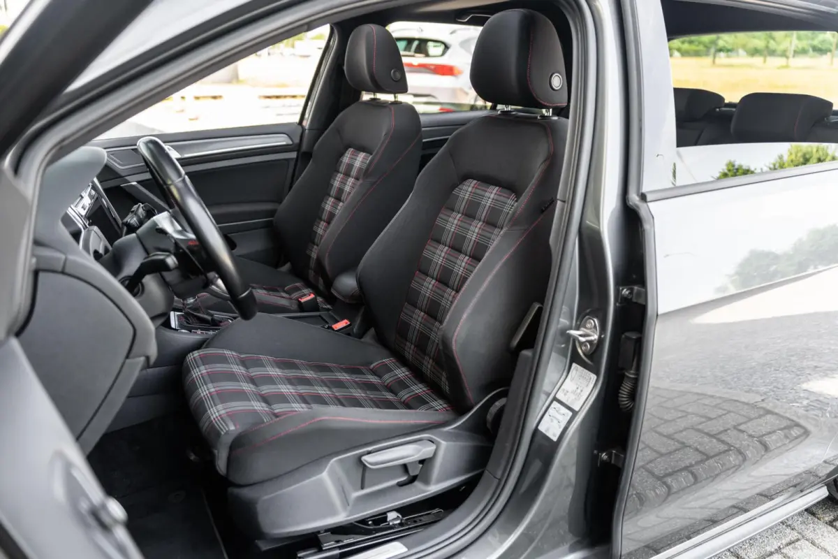 2.0 TSI GTI Performance Pano Standkachel Vol