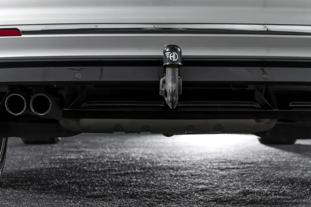 2.0 TSI 4Motion Highline Business R 180 PK | R-Line | Elek. Trekhaak | Adapt. Cruise | Stoel-+Bankverw. | PDC | Camera | NAV + App. Connect | ECC | Elek. Klep | LM 19" |