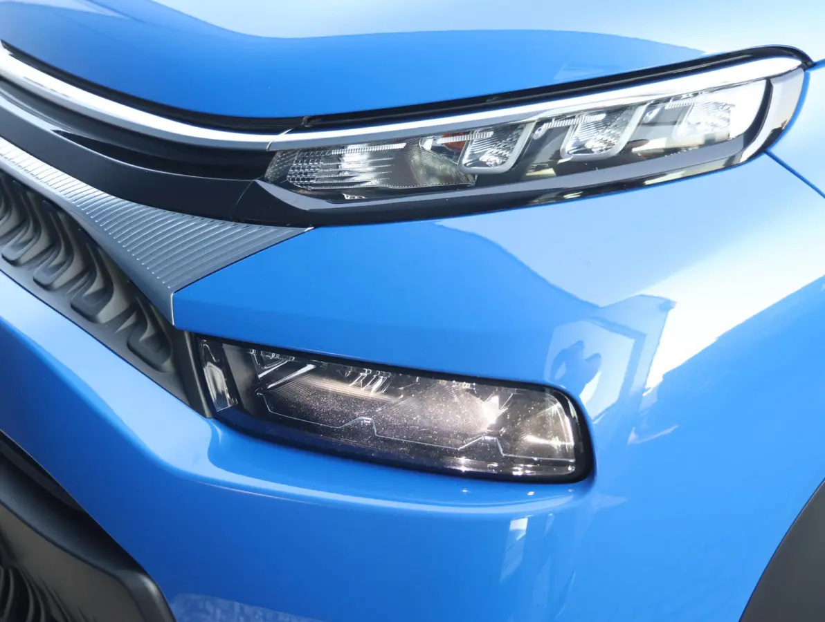 1.2 PureTech S&S Feel 1ste Eigenaar | Navigatie | LED | Parkeersensor achter | Apple Carplay & Android Auto | DAB