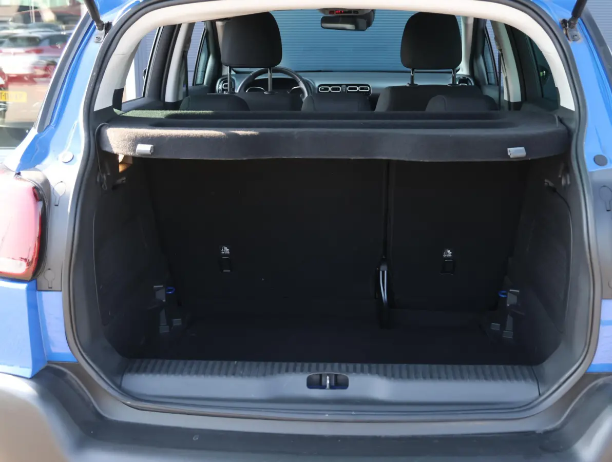 1.2 PureTech S&S Feel 1ste Eigenaar | Navigatie | LED | Parkeersensor achter | Apple Carplay & Android Auto | DAB