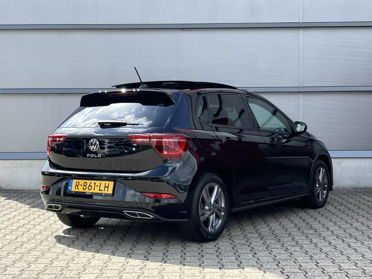 1.0 TSI 95pk R-Line | Panoramadak | Navigatie | IQ Light