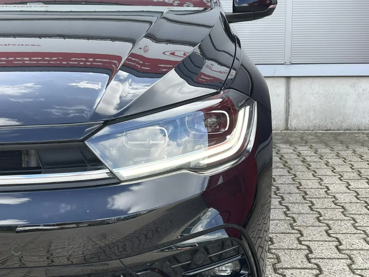 1.0 TSI 95pk R-Line | Panoramadak | Navigatie | IQ Light