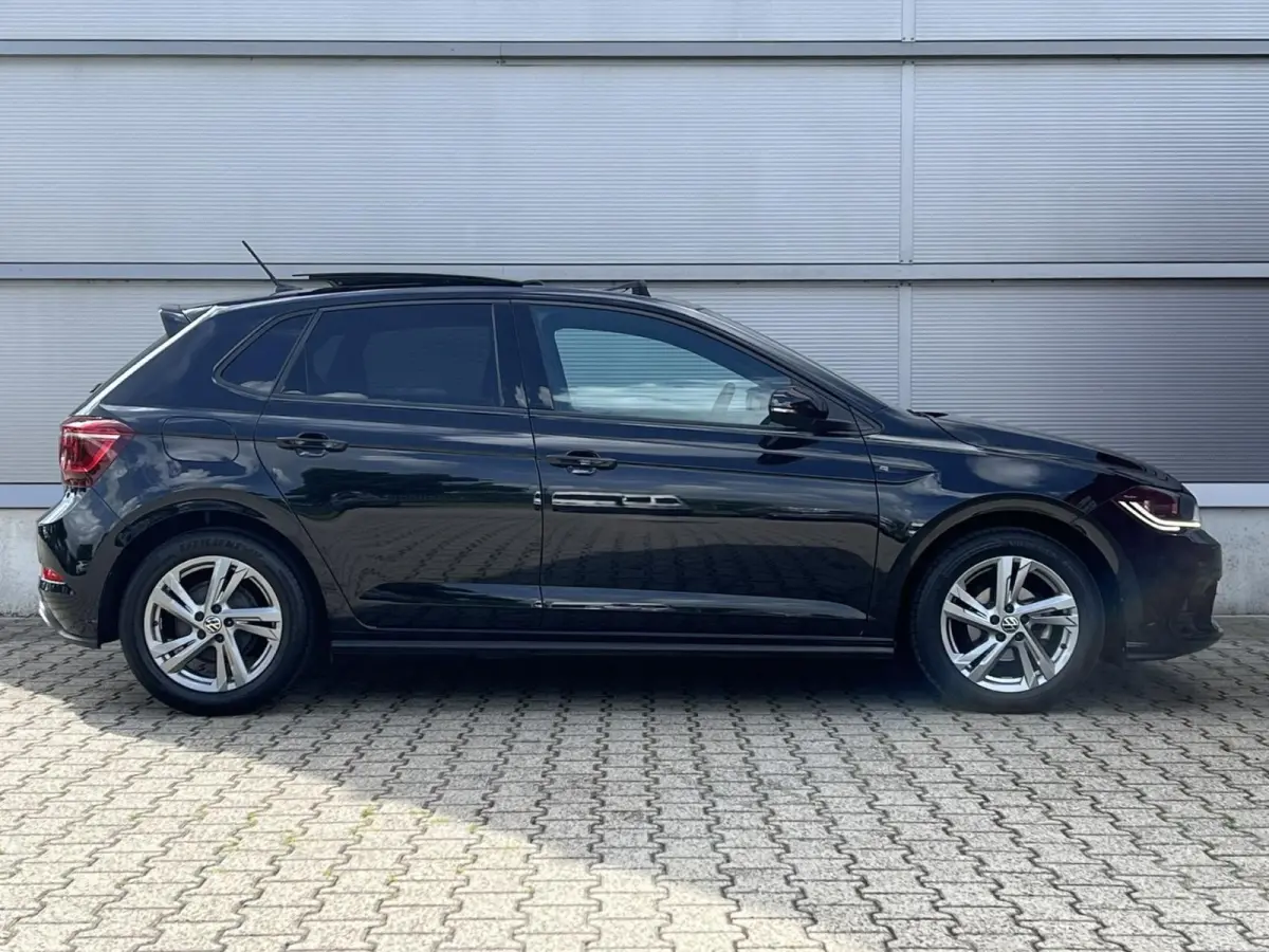 1.0 TSI 95pk R-Line | Panoramadak | Navigatie | IQ Light