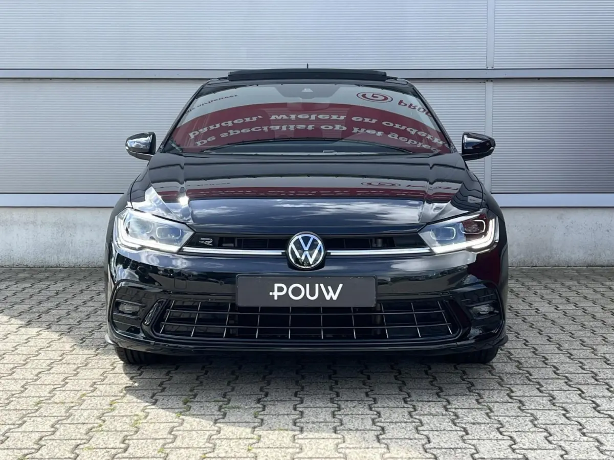 1.0 TSI 95pk R-Line | Panoramadak | Navigatie | IQ Light