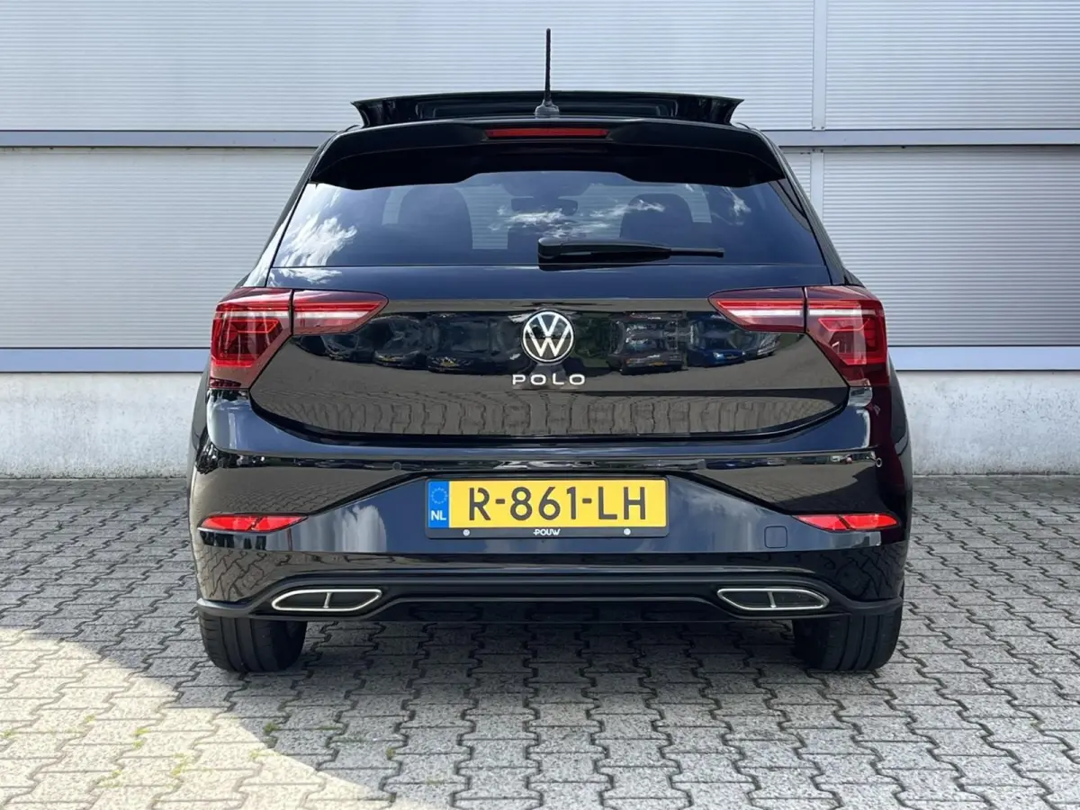 1.0 TSI 95pk R-Line | Panoramadak | Navigatie | IQ Light