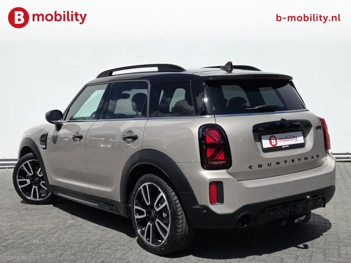 1.5 Cooper John Cooper Works Trekhaak 1500kg NL Auto! | Leer | Achteruitrijcamera | Elektrische Stoelen | DAB Audio
