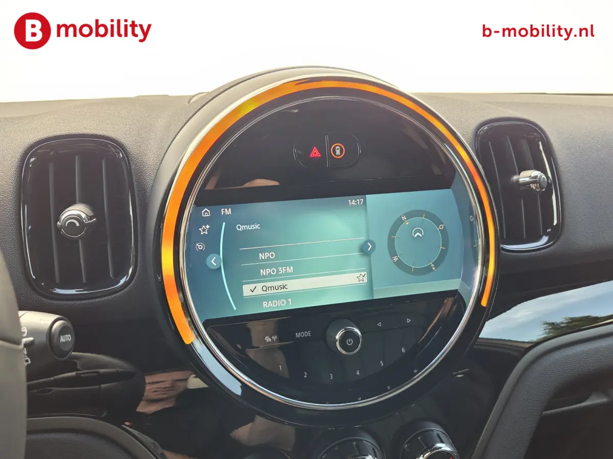 1.5 Cooper John Cooper Works Trekhaak 1500kg NL Auto! | Leer | Achteruitrijcamera | Elektrische Stoelen | DAB Audio