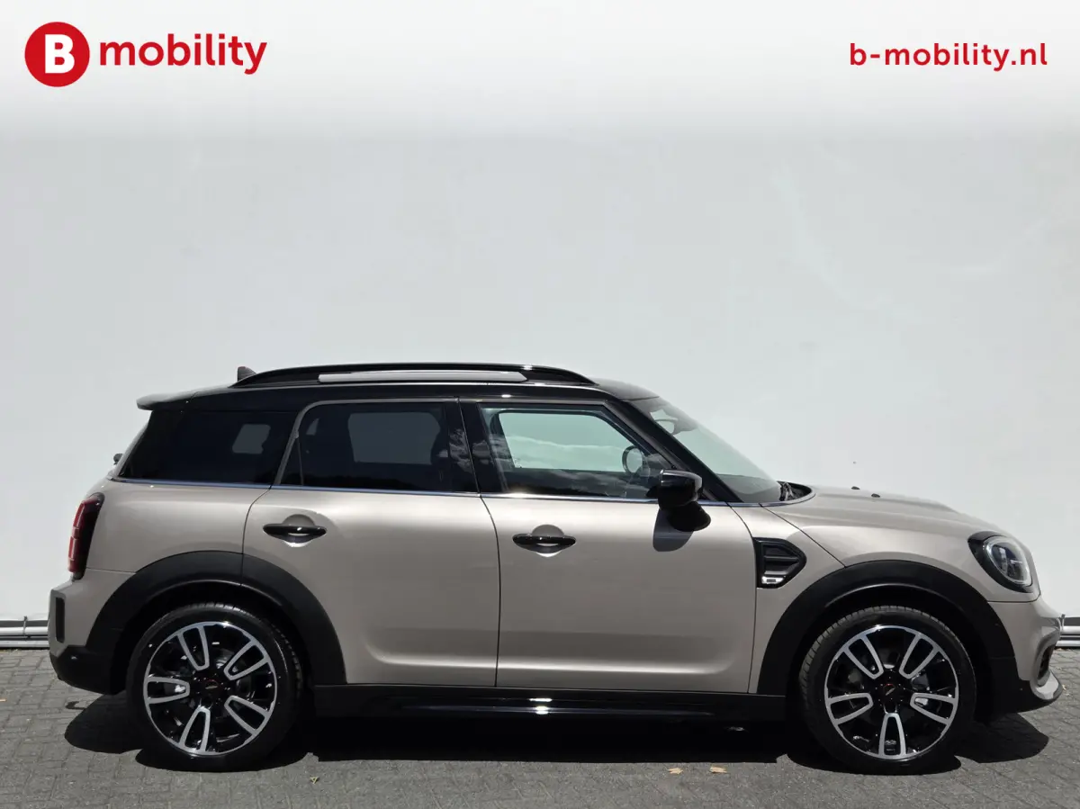 1.5 Cooper John Cooper Works Trekhaak 1500kg NL Auto! | Leer | Achteruitrijcamera | Elektrische Stoelen | DAB Audio
