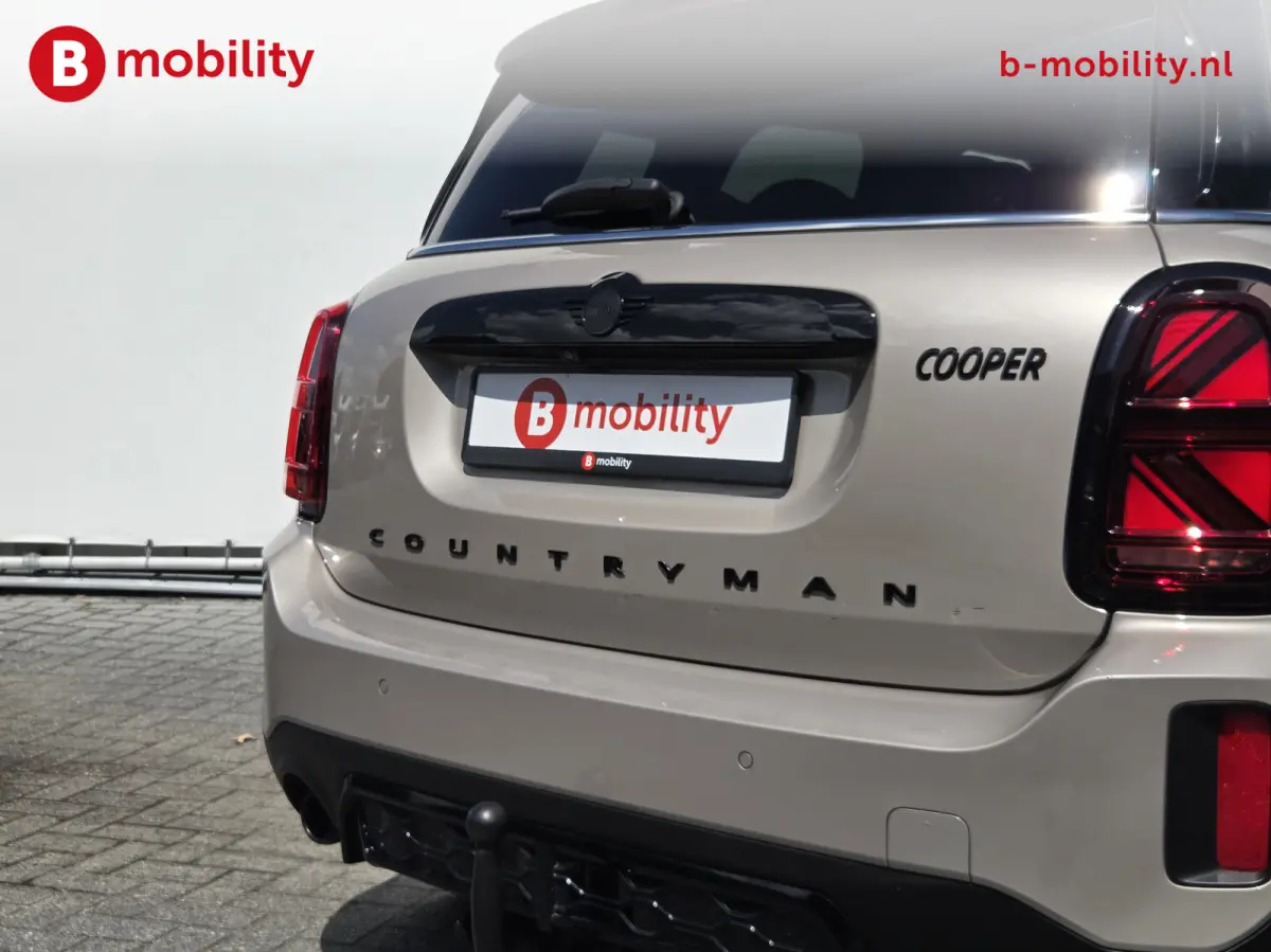 1.5 Cooper John Cooper Works Trekhaak 1500kg NL Auto! | Leer | Achteruitrijcamera | Elektrische Stoelen | DAB Audio
