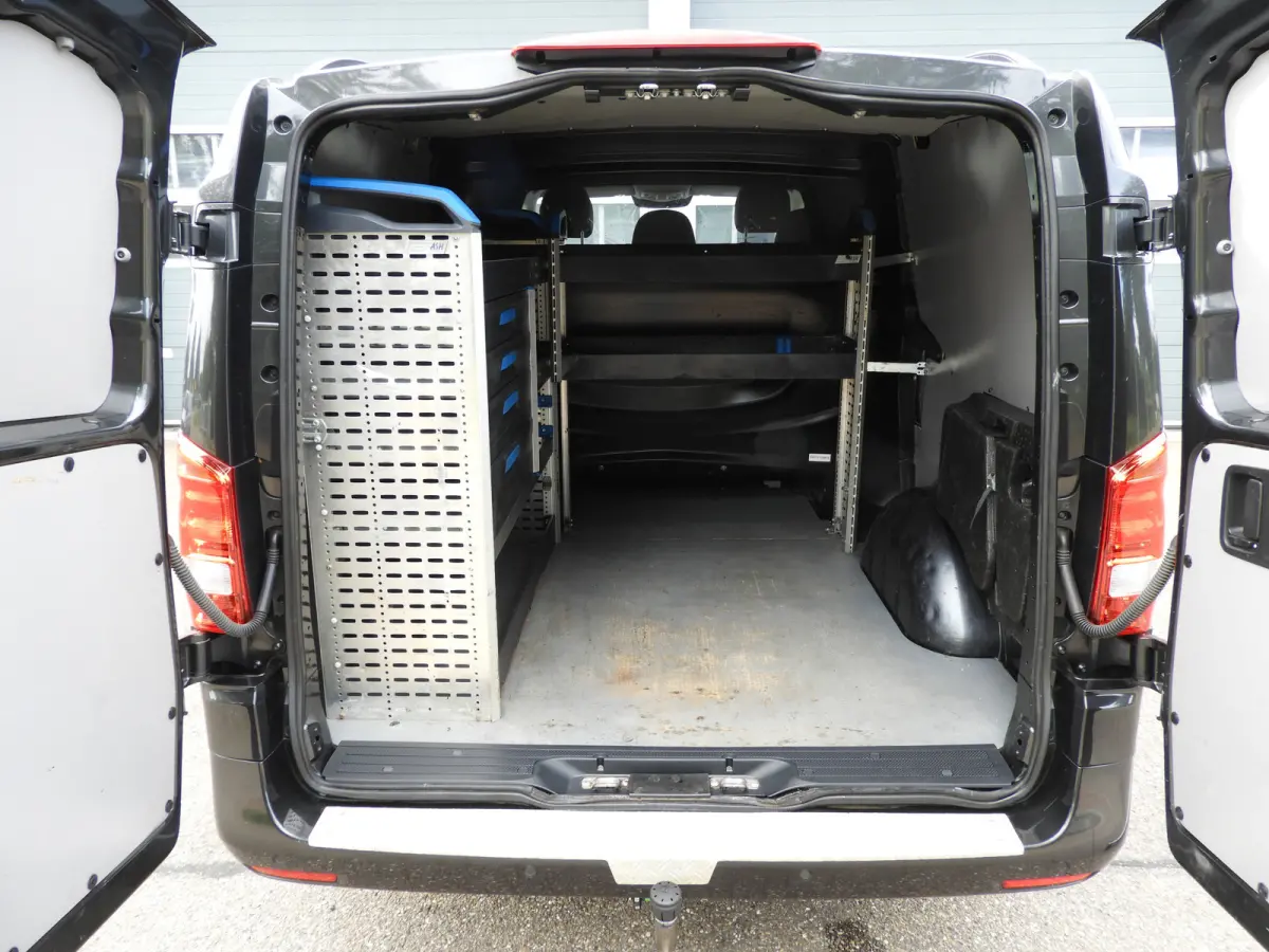 119 CDI Lang DC AUT | 2.5t TREKHAAK | 2X SCHUIFDEUR | LEDER | DISTRONIC | LED