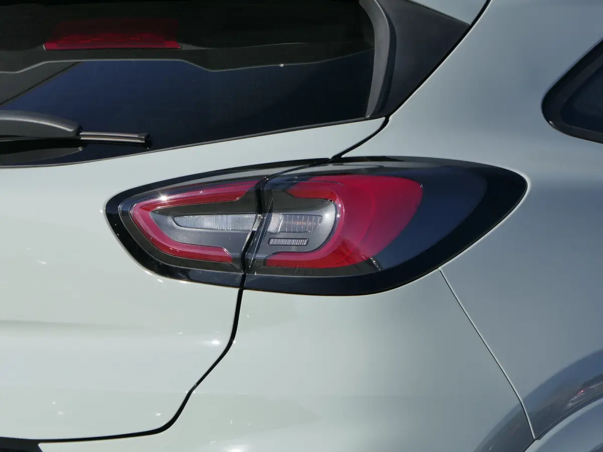 1.0 EcoBoost ST-Line X | Panoramadak | 19 Inch | Winterpack | Adaptive Cruise | Matrix-LED