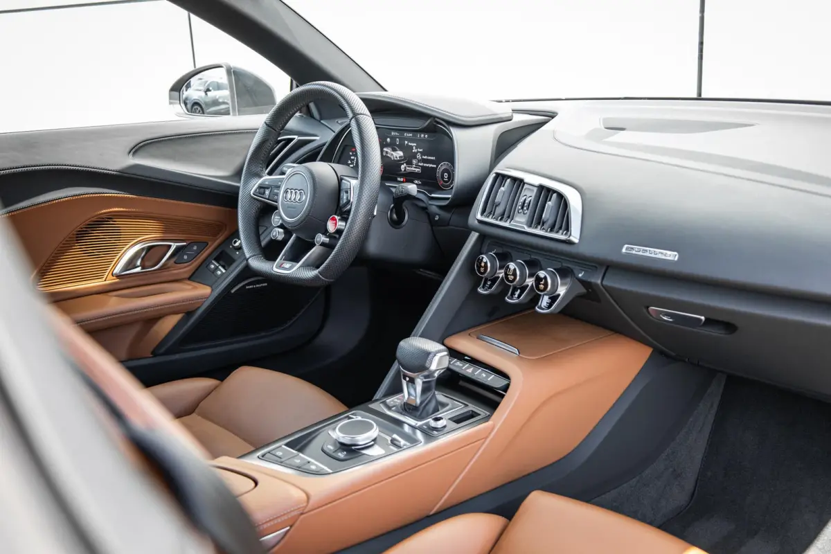 5.2 V10 620pk Performance quattro | Keramisch | B&O Sound | Carbon | Magnetic Ride