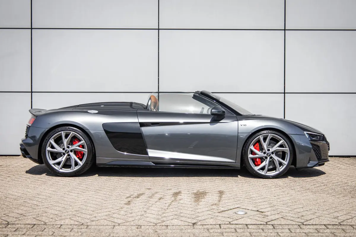 5.2 V10 620pk Performance quattro | Keramisch | B&O Sound | Carbon | Magnetic Ride