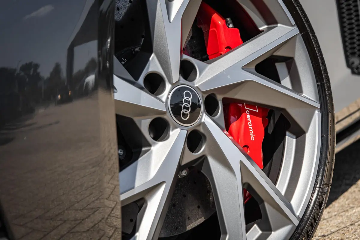 5.2 V10 620pk Performance quattro | Keramisch | B&O Sound | Carbon | Magnetic Ride