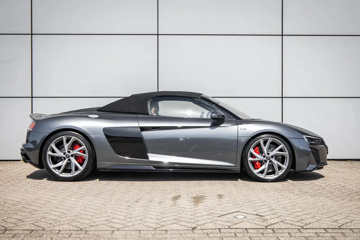 5.2 V10 620pk Performance quattro | Keramisch | B&O Sound | Carbon | Magnetic Ride