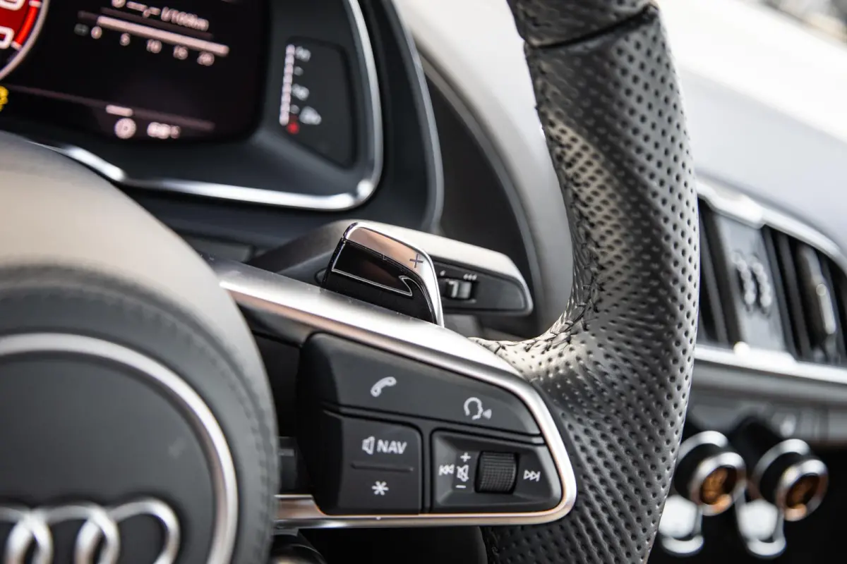 5.2 V10 620pk Performance quattro | Keramisch | B&O Sound | Carbon | Magnetic Ride